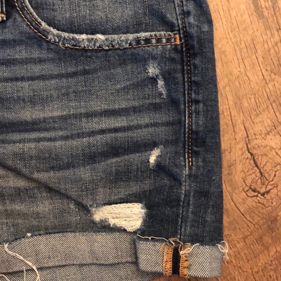 Abercrombie & Fitch denim shorts - Picture 5 of 5